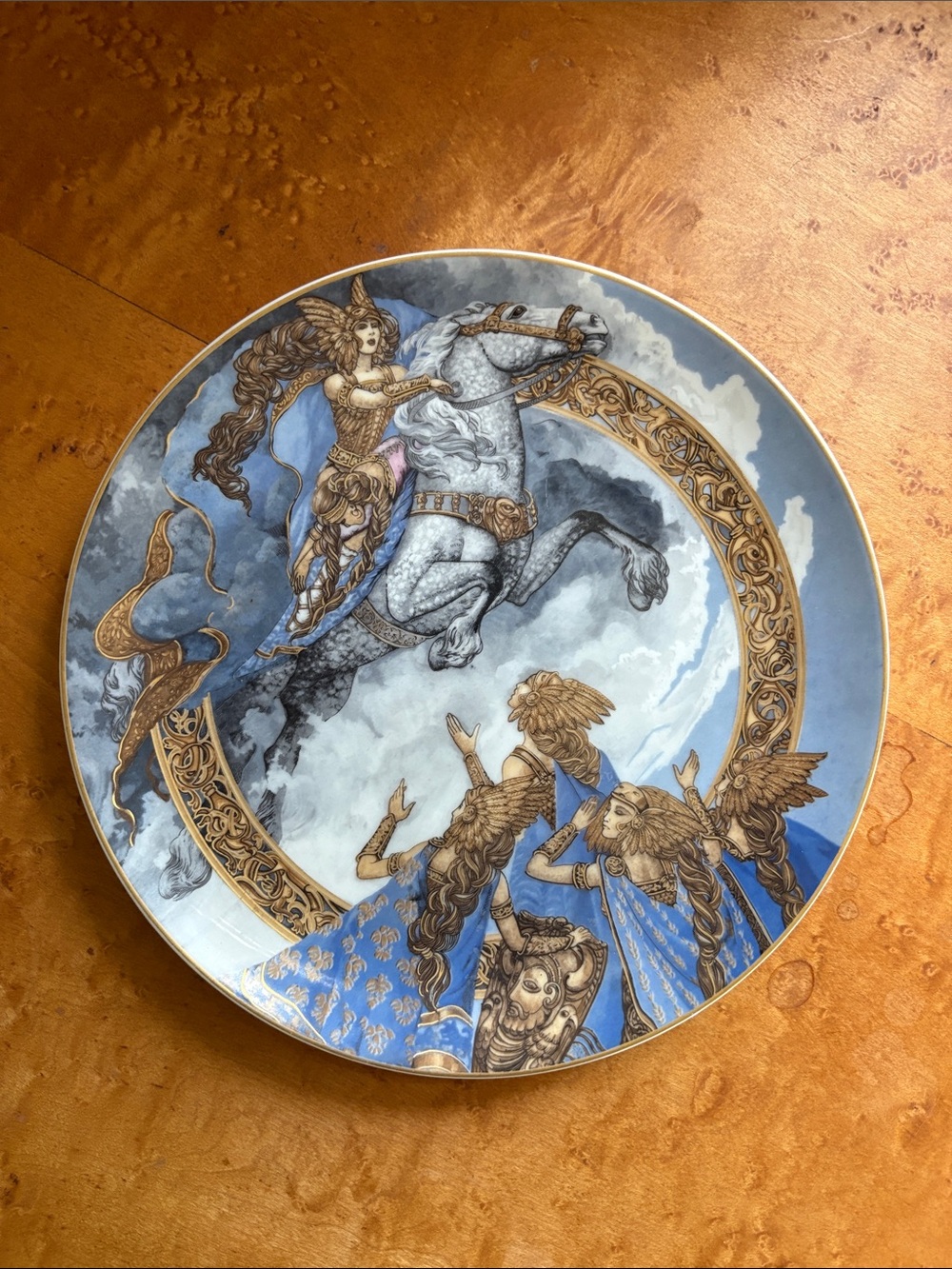 Hutschenreuther Germany Der Ring des Nibelugen Collector Plate